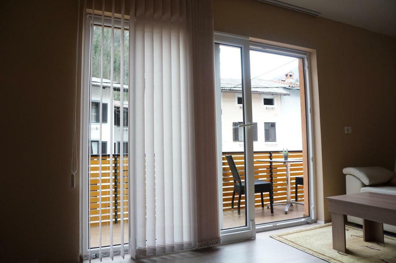 Rooms And Apartment Soca Kobarid Exterior foto